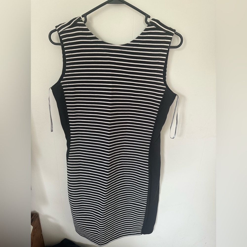 Black and White Striped Sleeveless Dress
